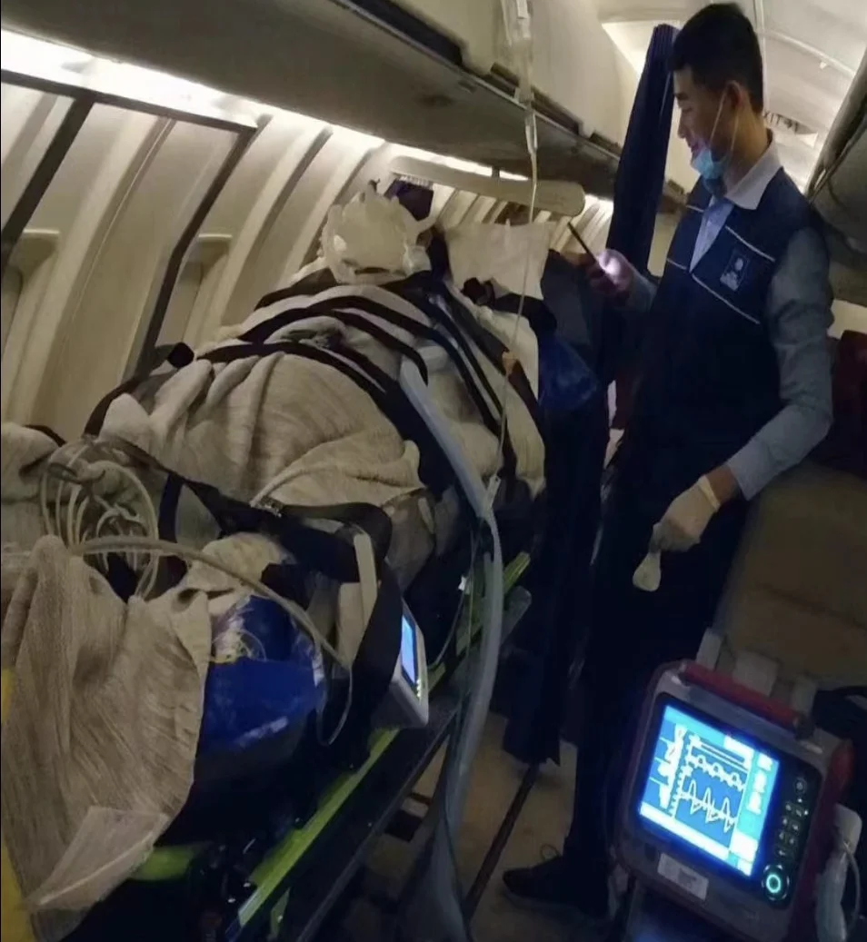 Air stretcher transport