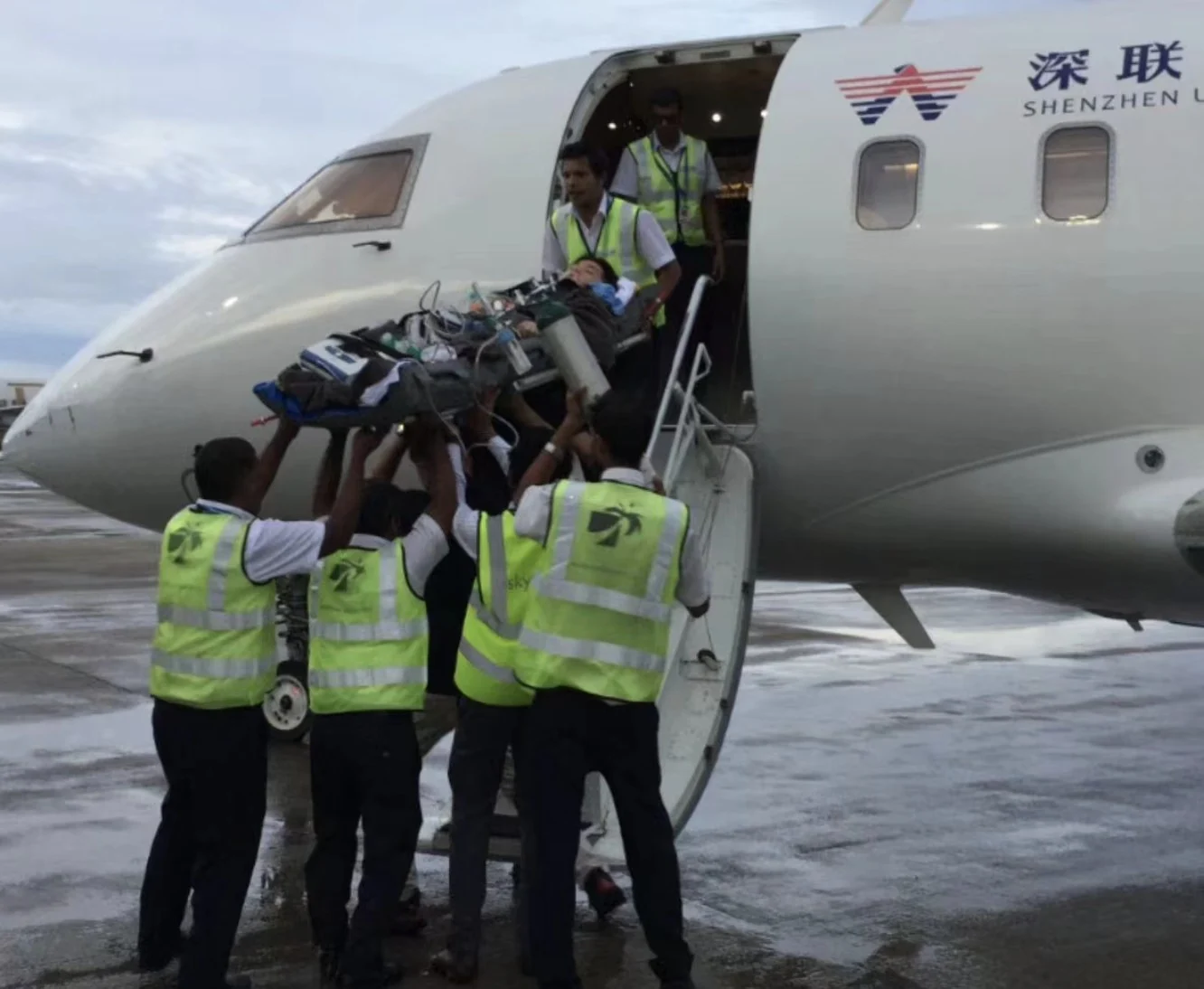 Medical charter flight